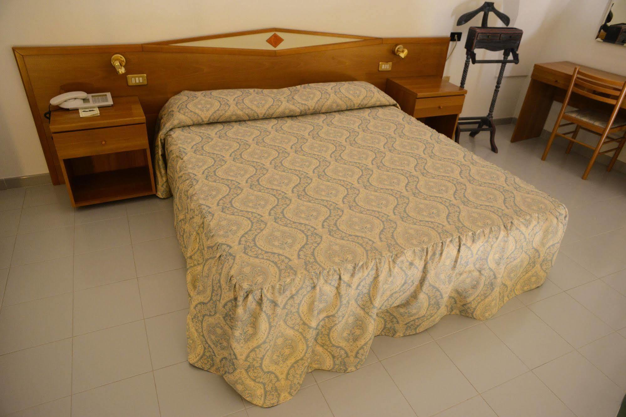 Albergo Italia Matera Eksteriør billede